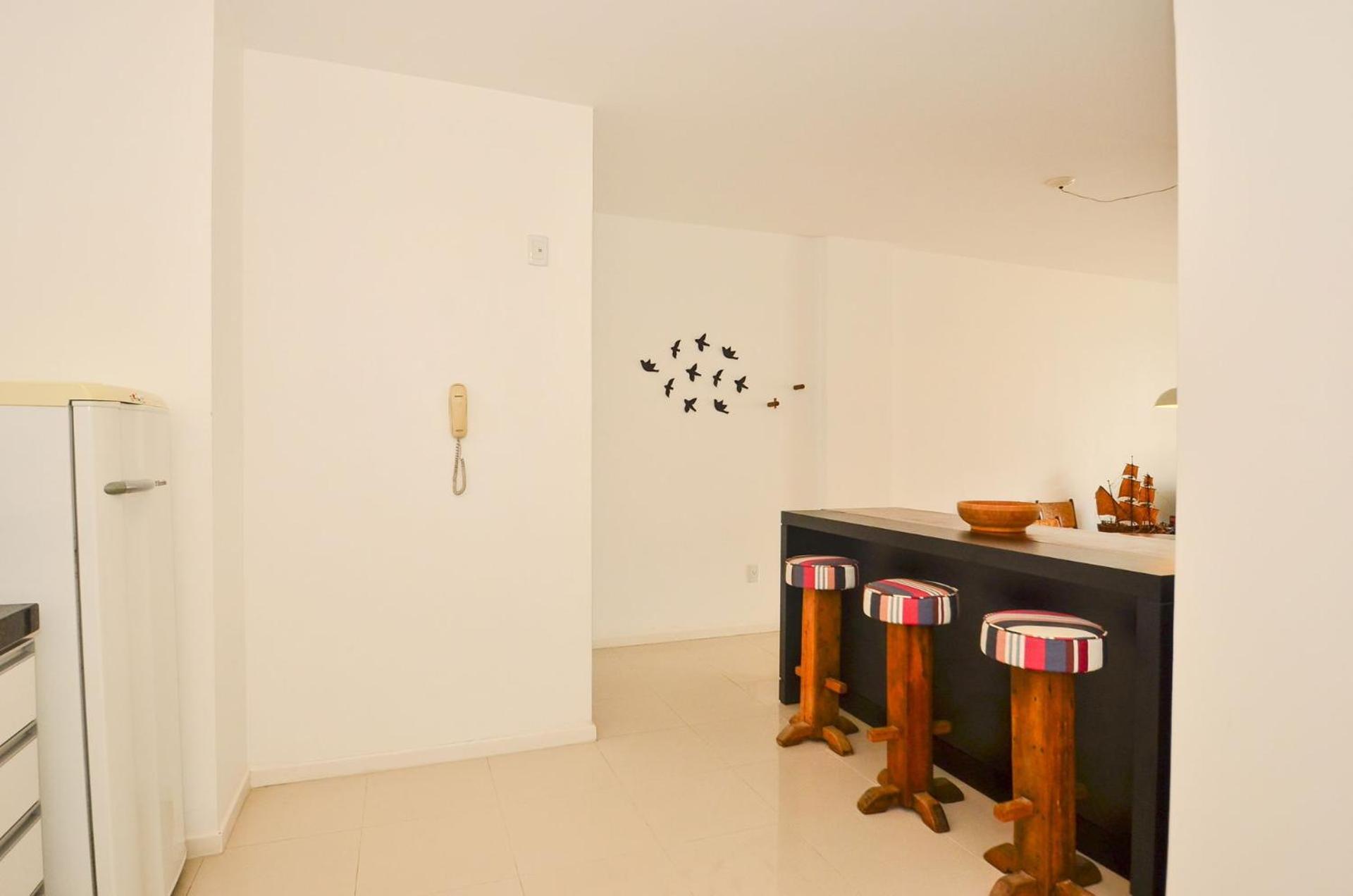 Apartamento águas Dos Ingleses, 3 Suítes, Uma Quadra Da Dos Ingleses N1617