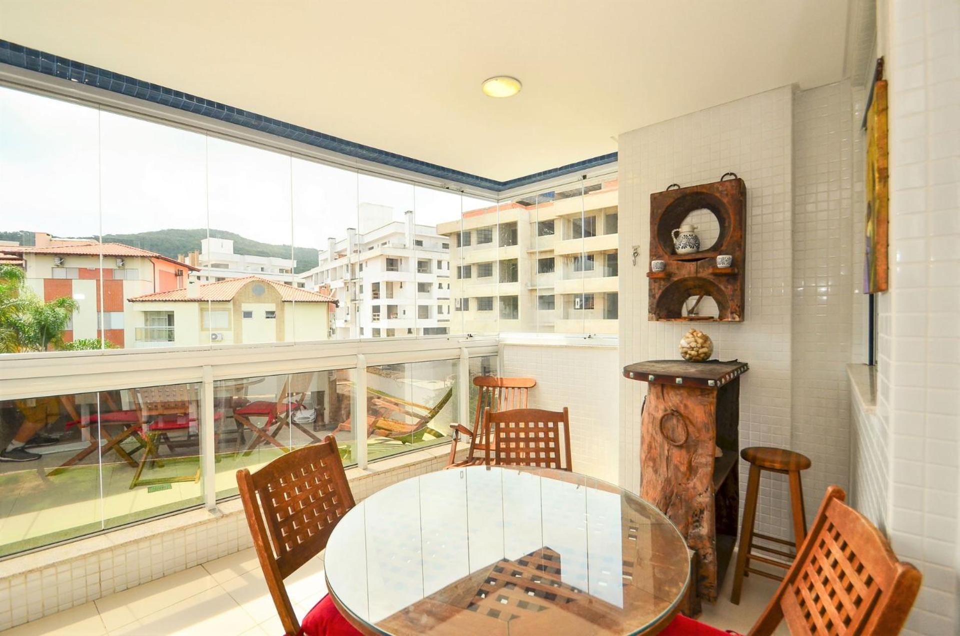 Apartamento águas Dos Ingleses, 3 Suítes, Uma Quadra Da Dos Ingleses N1617 *